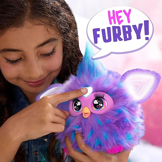 Furby - Morado, 15 accesorios de moda, juguetes de peluche interactivos para niñas y niños de 6 años y más, animatrónico activado por voz